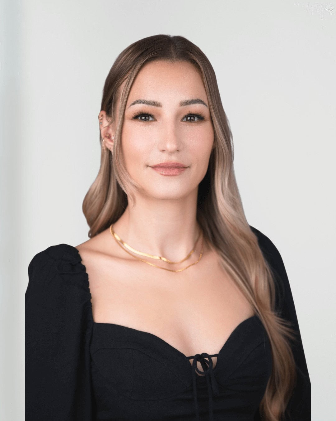 Natalie, Owner and Certified Permanent Makeup & Medical Tattoo Specialist at Belle Âme Skin & Beauty Lounge in Vancouver. Permanent makeup artist in Vancouver