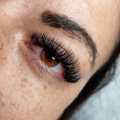 Mega Volume lash extensions Vancouver at belle ame skin and beauty lounge